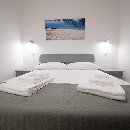 Torre Del Salento Hotel Торе Сан Джовани Удженто Екстериор снимка