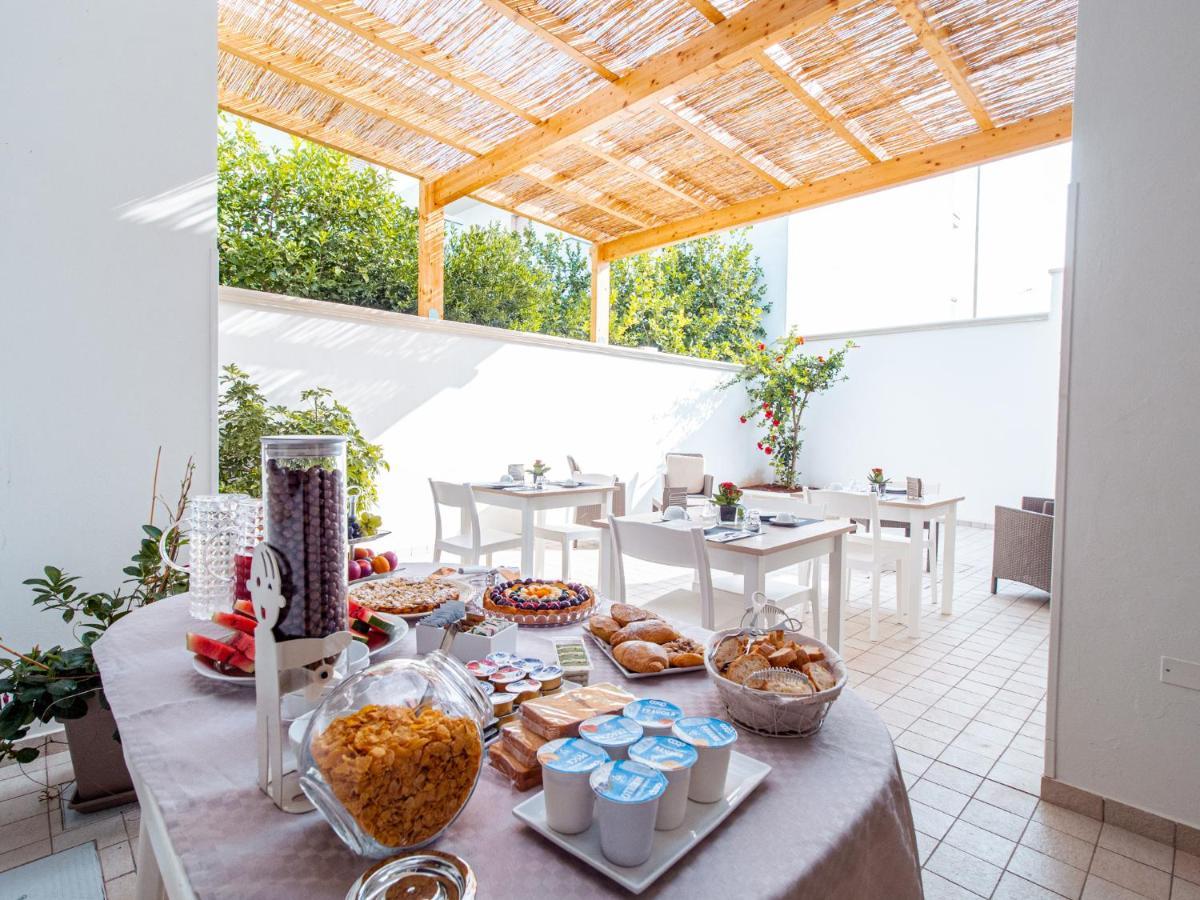 Torre Del Salento Hotel Торе Сан Джовани Удженто Екстериор снимка
