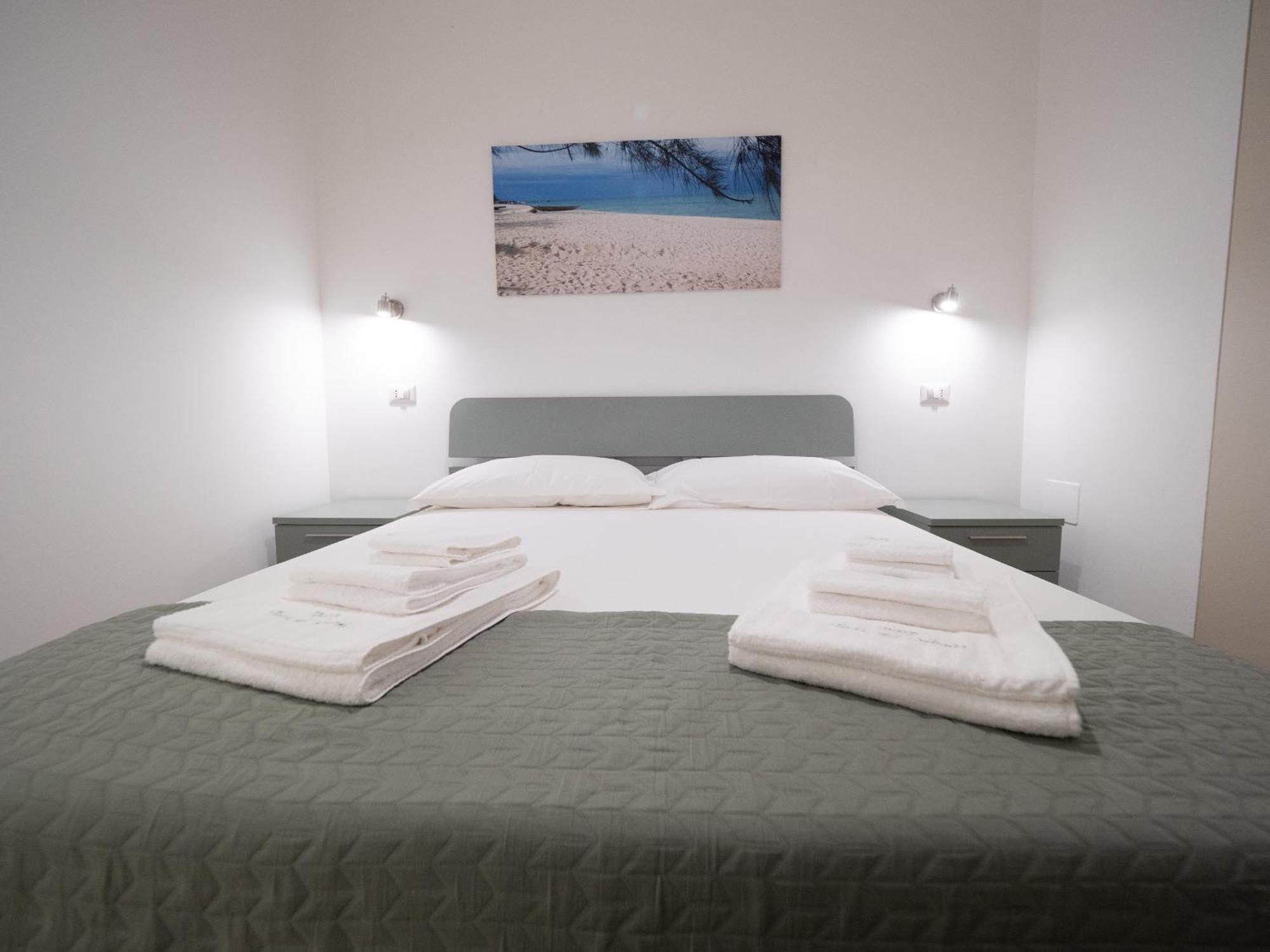 Torre Del Salento Hotel Торе Сан Джовани Удженто Екстериор снимка