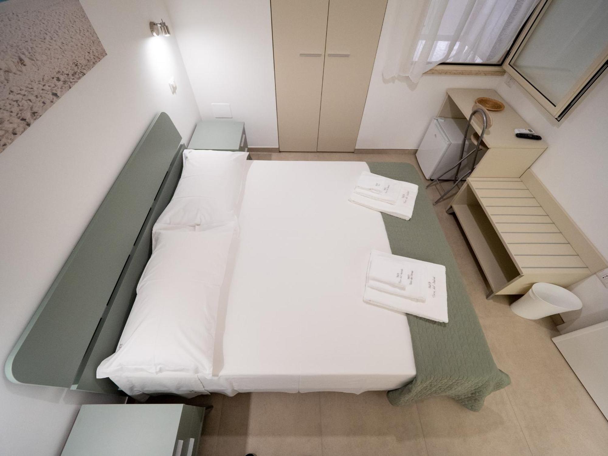 Torre Del Salento Hotel Торе Сан Джовани Удженто Екстериор снимка